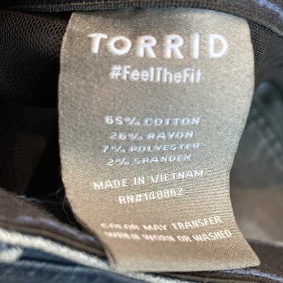 Torrid Bombshell Straight Jeans size 22R premium stretch. - Picture 13 of 14